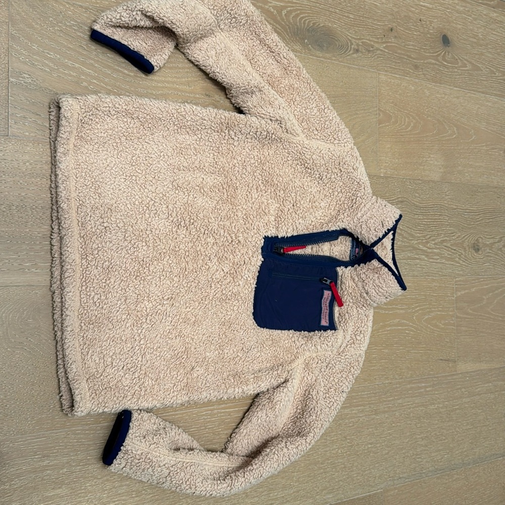 Vineyard vines high pile cozy pull over